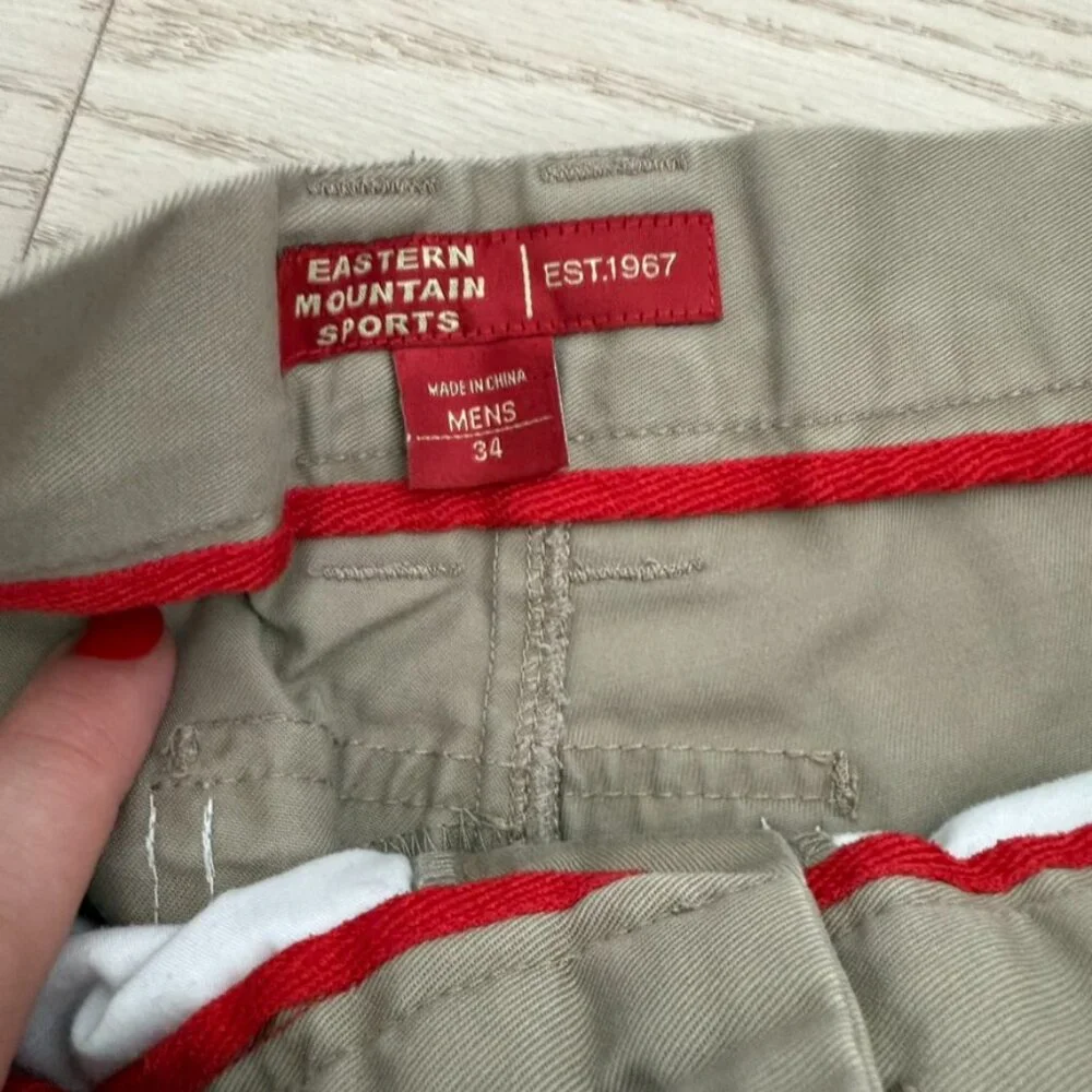 EMS Eastern Mountain Sports Bermuda Shorts Khaki size 34 13" long - Picture 10 of 11